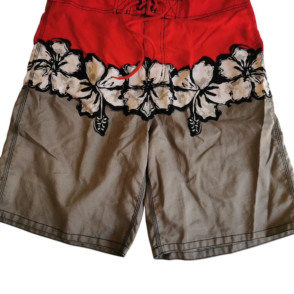 Mossimo Mens Summer Board Shorts size 32, Red, Multi Color, Aloha